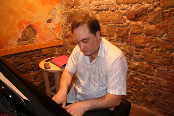 Mauro Urriza © Terela Gradín y Luis Giménez, 2009