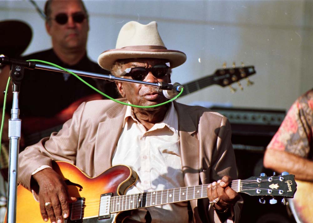 Blues: Clarence "Gatemouth" Brown, John Lee Hooker. Blues en los años 40 y 50 (VIII). La Odisea de la Música Afroamericana (146) [Podcast] 1