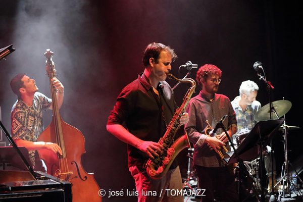 INSTANTZZ: Juan Galiardo Quintet [Especial Jazzeñe 2019 VII] [Galería fotográfica] 15