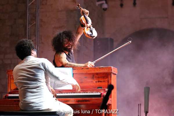 INSTANTZZ: Ara Malikian - Iván "Melón" Lewis (Palau Reial de l'Almudaina. Palma. 2020-07-10) [Galería fotográfica AKA Fotoblog de jazz, impro… y algo más] 9