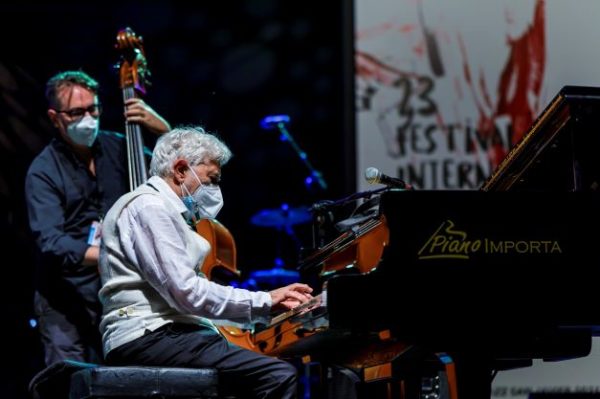 Monty Alexander Trio (XXIII Festival Internacional de Jazz San Javier) [Concierto de jazz] Por José Antonio García López y Pedro Sáez 3