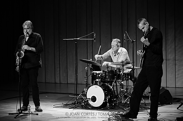 Cinco Tríos: Christian Sands Trio y Monder-Malaby-Rainey (53è Festival de Jazz de Barcelona / Conservatori del Liceu, Barcelona. 2021-10-23/11-15) (II/II) [Conciertos de jazz] Por Joan Cortès