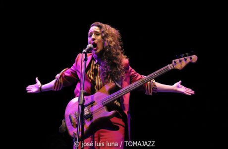 Rosario Guerrero La Tremendita (I Festival Paco de Lucía. Palma. 2022-03-12) Por José Luis Luna Rocafort [Flamencura AKA INSTANTZZ AKA Galería fotográfica AKA Fotoblog de jazz, impro… y algo más]