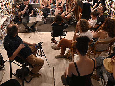 Black Flower (Llibreria Strogoff / La Garriga -Barcelona-. 2022-06-25)Por Joan Cortès [INSTANTZZ AKA Galería fotográfica AKA Fotoblog de jazz, impro… y algo más]