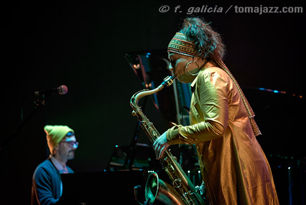 Berta Moreno Afro-jazz Soul Project (Jazz en la Colina 2023. Sabiñánigo, Huesca) Por Fabio Galicia [INSTANTZZ AKA Galería fotográfica AKA Fotoblog de jazz, impro… y algo más] 1