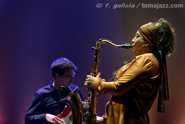 Berta Moreno Afro-jazz Soul Project (Jazz en la Colina 2023. Sabiñánigo, Huesca) Por Fabio Galicia [INSTANTZZ AKA Galería fotográfica AKA Fotoblog de jazz, impro… y algo más] 9