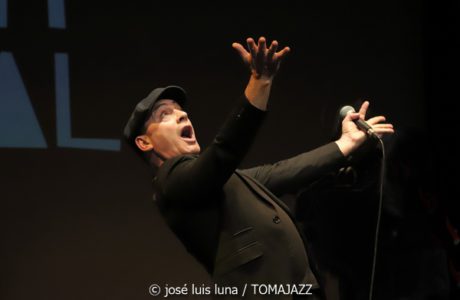 Zenet (XVI Jazz Voyeur Festival 2023. Trui Teatre, Palma de Mallorca. 2023-11-11) Por José Luis Luna Rocafort [INSTANTZZ AKA Galería fotográfica AKA Fotoblog de jazz, impro… y algo más] - Tomajazz 9.0 - Zenet actuó en el XVI Jazz Voyeur Festival en Trui Teatre en Palma de Mallorca el 11 de noviembre de 2023. José Luis Luna Rocafort lo retrata en INSTANTZZ.