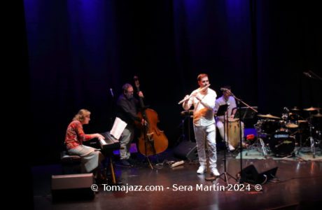 Jazz Classic Ensemble: Latin Jazz (Homenaje a Paquito D’Rivera) (VII urtarrijazz 2024. urtarriJAZZ ’24. Un enero de Jazz local. Pamplona, Navarra. 2024-01-27) Por Sera Martín [INSTANTZZ AKA Galería fotográfica AKA Fotoblog de jazz, impro… y algo más] - Tomajazz - Jazz Classic Ensemble: Latin Jazz (Homenaje a Paquito D’Rivera) actuó en el VII urtarrijazz 2024 de Pamplona, Navarra, el 27 de enero de 2024. Sera Martín retrata el concierto en INSTANTZZ. Actuaron Roberto Casado, Marcelo Escrich, Aingeru Otxotorena, Francesca Croccolino