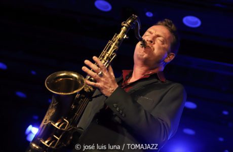 Dani Nel.lo (CaixaForum Palma. 2024-05-13) Por José Luis Luna Rocafort [INSTANTZZ AKA Galería fotográfica AKA Fotoblog de jazz, impro… y algo más] - Tomajazz - Dani Nel.lo actuó en CaixaForum Palma, el 13 de mayo de 2024. José Luis Luna Rocafort lo fotografía llegando con el reportaje a su INSTANTZZ número 700. Actuaron Dani Nel.lo, Gerard Nieto, Ivan Kovacevic, Ramón Ángel Rey