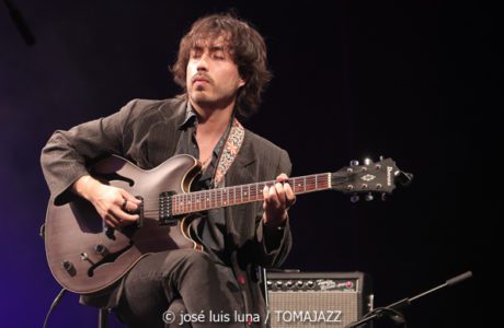 Eddie Mejía Quartet (47 Festival de Jazz de Vitoria - Gasteiz. 2024-07-19) Por José Luis Luna Rocafort [INSTANTZZ AKA Galería fotográfica AKA Fotoblog de jazz, impro… y algo más] - Tomajazz - Eddie Mejía Quartet actuó en el 47 Festival de Jazz de Vitoria - Gasteiz, el 19 de julio de 2024. José Luis Luna Rocafort retrata el concierto en INSTANTZZ. Actuaron Eddie Mejía, Bill McHenry, Masa Kamaguchi, Ramon Prats, Magda Garré