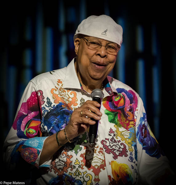 Yilian Cañizares Trío - Chucho Valdés “Irakere 50” (47 Festival de Jazz de Vitoria - Gasteiz. 2024-07-20) Por Antonio Torres (texto y fotos), y Pepe Mateos (fotos) [Concierto de jazz] - Tomajazz - Yilian Cañizares Trío - Chucho Valdés “Irakere 50” actuaron en la última jornada de abono en Mendizorroza en el Festival de Jazz de Vitoria - Gasteiz, el 20 de julio de 2024. Antonio Torres (texto y fotos), y Pepe Mateos (fotos) relatan y retratan los conciertos