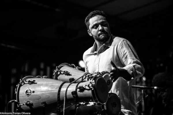 Yilian Cañizares Trío - Chucho Valdés “Irakere 50” (47 Festival de Jazz de Vitoria - Gasteiz. 2024-07-20) Por Antonio Torres (texto y fotos), y Pepe Mateos (fotos) [Concierto de jazz] - Tomajazz - Yilian Cañizares Trío - Chucho Valdés “Irakere 50” actuaron en la última jornada de abono en Mendizorroza en el Festival de Jazz de Vitoria - Gasteiz, el 20 de julio de 2024. Antonio Torres (texto y fotos), y Pepe Mateos (fotos) relatan y retratan los conciertos