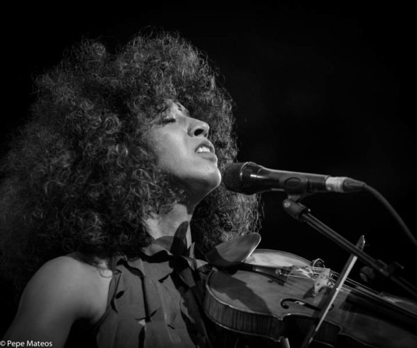 Yilian Cañizares Trío - Chucho Valdés “Irakere 50” (47 Festival de Jazz de Vitoria - Gasteiz. 2024-07-20) Por Antonio Torres (texto y fotos), y Pepe Mateos (fotos) [Concierto de jazz] - Tomajazz - Yilian Cañizares Trío - Chucho Valdés “Irakere 50” actuaron en la última jornada de abono en Mendizorroza en el Festival de Jazz de Vitoria - Gasteiz, el 20 de julio de 2024. Antonio Torres (texto y fotos), y Pepe Mateos (fotos) relatan y retratan los conciertos