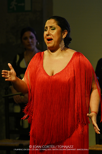Jerezanías (Flamenc-ON, La CIBA, 2025-03-07 / Santa Coloma de Gramenet -Barcelona-) [II] Por Joan Cortès [Flamencuras AKA INSTANTZZ AKA Galería fotográfica AKA Fotoblog de jazz, impro… y algo más] - Tomajazz - Jerezanías participó en Flamenc-ON de Santa Coloma de Gramenet (Barcelona) el 7 de marzo de 2025. Joan Cortès los retrata en las Flamencuras de INSTANTZZ. Actuaron Coral de los Reyes, Felipa del Moreno, Tamara Tañé, Marga de Jerez, José Gálvez 