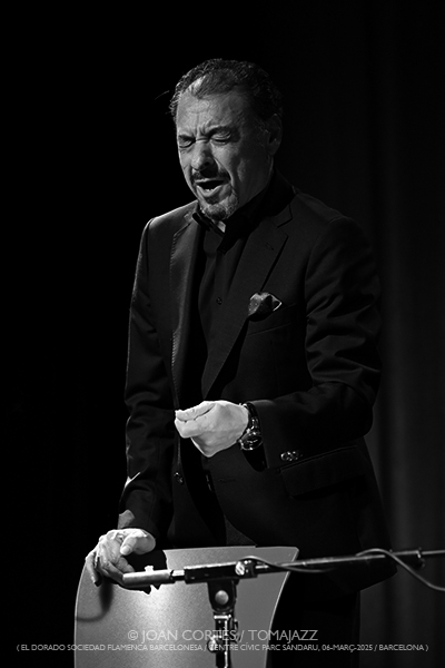 Luis Moneo y Juan Manuel Moneo (El Dorado sfb-Centre Cívic Parc Sandaru, 2025-03-06. Barcelona) Por Joan Cortès [Flamencuras AKA INSTANTZZ AKA Galería fotográfica AKA Fotoblog de jazz, impro… y algo más] - Tomajazz - Luis Moneo y Juan Manuel Moneo actuaron en El Dorado sfb de Barcelona, el -Centre Cívic Parc Sandaru, 2025-03-06. Barcelona) Por Joan Cortès [Flamencuras AKA INSTANTZZ