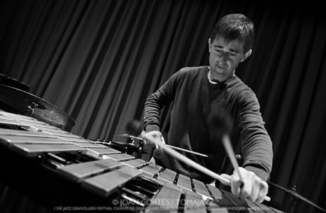 Marc Miralta Flamenco Vibes (35è Jazz Granollers Festival, Casino, 2025-02-28 / Granollers -Barcelona-) [III] Por Joan Cortès [INSTANTZZ AKA Galería fotográfica AKA Fotoblog de jazz, impro… y algo más] - Tomajazz - Marc Miralta Flamenco Vibes actuó en el 35è Jazz Granollers Festival, el 28 de febrero de 2025. Joan Cortès lo retrata en INSTANTZZ. Actuaron Marc Miralta, Pau Figueres, Manel Fortià, Arnau Figueres