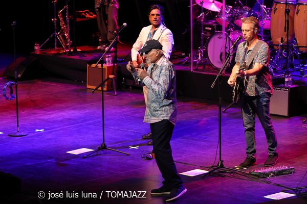 The Beach Boys (60 Festival de Jazz de San Sebastián 2025. 2025-07-23) Por José Luis Luna Rocafort [INSTANTZZ AKA Galería fotográfica AKA Fotoblog de jazz, impro… y algo más] - Tomajazz - The Beach Boys actuó en (60 Festival de Jazz de San Sebastián 2025. 2025-07-23) Por José Luis Luna Rocafort [INSTANTZZ