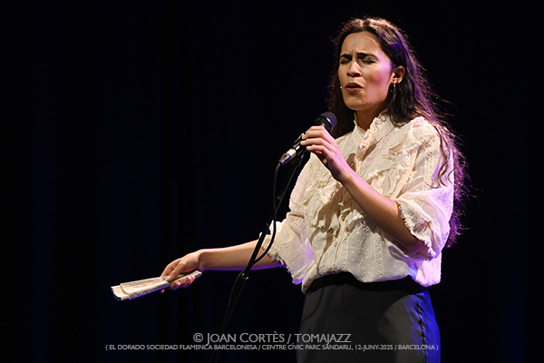 Laura Marchal & Víctor Franco (El Dorado sfb-Centre Cívic Parc Sandaru, 2025-06-12. Barcelona) Por Joan Cortès [Flamencuras AKA INSTANTZZ AKA Galería fotográfica AKA Fotoblog de jazz, impro… y algo más] - Tomajazz - Laura Marchal & Víctor Franco actuaron en El Dorado sfb de Barcelona el 12 de junio de 2025. Joan Cortès los retrata en las Flamencuras de INSTANTZZ