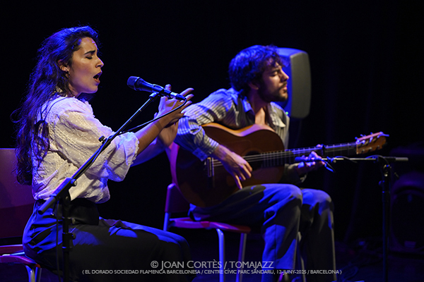 Laura Marchal & Víctor Franco (El Dorado sfb-Centre Cívic Parc Sandaru, 2025-06-12. Barcelona) Por Joan Cortès [Flamencuras AKA INSTANTZZ AKA Galería fotográfica AKA Fotoblog de jazz, impro… y algo más] - Tomajazz - Laura Marchal & Víctor Franco actuaron en El Dorado sfb de Barcelona el 12 de junio de 2025. Joan Cortès los retrata en las Flamencuras de INSTANTZZ