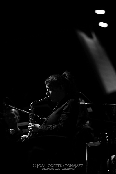 Primavera Femenina 2025 [II] Por Joan Cortès [INSTANTZZ AKA Galería fotográfica AKA Fotoblog de jazz, impro… y algo más] - Tomajazz - Segunda parte del Primavera Femenina 2025, con una selección de retratos de Joan Cortès. Con Kris Davis, Miho Hazama, Becca Stevens, Rita Payés, Irene Reig, Ingrid Laubrock, Esperanza Spalding, Aitana Rousseau, Estefanía Chamorro, Anja Lechner, Zsófia Boros, Sònia Gómez, Alba Careta, Laura Marchal, Núria Andorrà & Olga Blanco