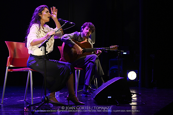 Laura Marchal & Víctor Franco (El Dorado sfb-Centre Cívic Parc Sandaru, 2025-06-12. Barcelona) Por Joan Cortès [Flamencuras AKA INSTANTZZ AKA Galería fotográfica AKA Fotoblog de jazz, impro… y algo más] - Tomajazz - Laura Marchal & Víctor Franco actuaron en El Dorado sfb de Barcelona el 12 de junio de 2025. Joan Cortès los retrata en las Flamencuras de INSTANTZZ