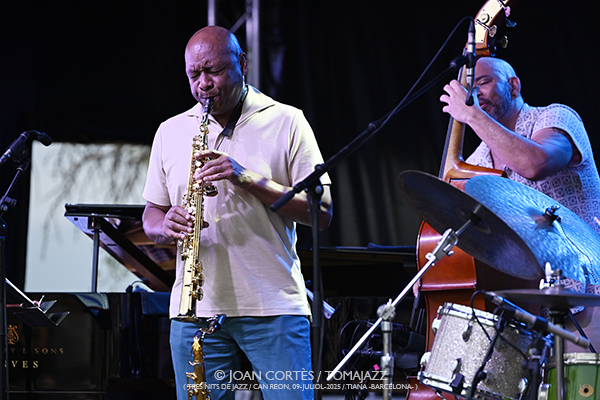 Branford Marsalis 4t (Tres dies de Jazz /Can Reon, 2025-07-09 / Tiana -Barcelona-) Por Joan Cortès [INSTANTZZ AKA Galería fotográfica AKA Fotoblog de jazz, impro… y algo más] - Tomajazz