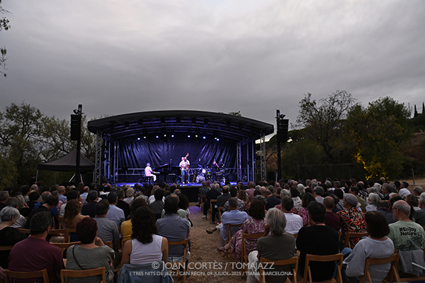 Branford Marsalis 4t (Tres dies de Jazz /Can Reon, 2025-07-09 / Tiana -Barcelona-) Por Joan Cortès [INSTANTZZ AKA Galería fotográfica AKA Fotoblog de jazz, impro… y algo más] - Tomajazz