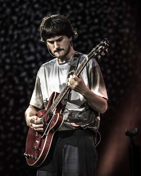 Dora Morelenbaum / Yamadu Costa / Toquinho & Camila (48 Festival de Jazz de Vitoria. 2025-07-19) Por Antonio Torres (texto y fotos), y Pepe Mateos (fotos) [Concierto de jazz] - Tomajazz - Dora Morelenbaum / Yamadu Costa / Toquinho & Camila actuaron en la jornada final del 48 Festival de Jazz de Vitoria 2025. Antonio Torres (texto y fotos), y Pepe Mateos (fotos) repasan la actuación