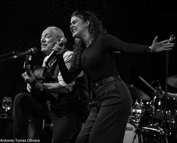 Dora Morelenbaum / Yamandu Costa / Toquinho & Camila (48 Festival de Jazz de Vitoria. 2025-07-19) Por Antonio Torres (texto y fotos), y Pepe Mateos (fotos) [Concierto de jazz] - Tomajazz - Dora Morelenbaum / Yamandu Costa / Toquinho & Camila actuaron en la jornada final del 48 Festival de Jazz de Vitoria 2025. Antonio Torres (texto y fotos), y Pepe Mateos (fotos) repasan la actuación