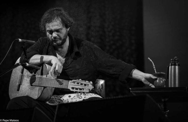 Dora Morelenbaum / Yamandu Costa / Toquinho & Camila (48 Festival de Jazz de Vitoria. 2025-07-19) Por Antonio Torres (texto y fotos), y Pepe Mateos (fotos) [Concierto de jazz] - Tomajazz - Dora Morelenbaum / Yamandu Costa / Toquinho & Camila actuaron en la jornada final del 48 Festival de Jazz de Vitoria 2025. Antonio Torres (texto y fotos), y Pepe Mateos (fotos) repasan la actuación