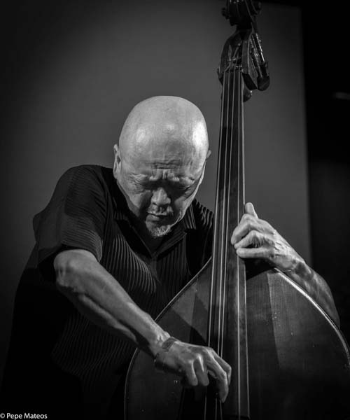 Al Di Meola - Kenny Barron (48 Festival de Jazz de Vitoria. 2025-07-18) Por Antonio Torres (texto y fotos), y Pepe Mateos (fotos) [Concierto de jazz] - Tomajazz - Al Di Meola - Kenny Barron actuaron en el 48 Festival de Jazz de Vitoria 2025, Antonio Torres y Pepe Mateos lo relatan y retratan. Actuaron Al Di Meola, Peo Alfonsi, Sergio Martínez, Kenny Barron, Kiyoshi Kitagawa, Johnathan Blake 