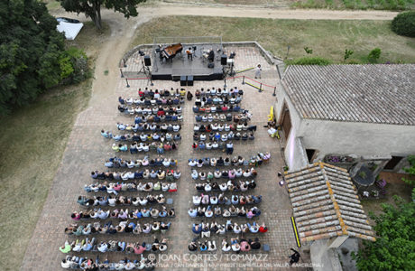 Marco Mezquida & Juan Gómez “Chicuelo” “Del Alma” (14è Cicle de Jazz / Can Draper, 2025-06-14 / L’Ametlla del Vallès -Barcelona-) Por Joan Cortès [INSTANTZZ AKA Galería fotográfica AKA Fotoblog de jazz, impro… y algo más] - Tomajazz - Marco Mezquida & Juan Gómez “Chicuelo” “Del Alma” actuaron en el 14è Cicle de Jazz de L’Ametlla del Vallès -Barcelona- el 14 de junio de 2025. Joan Cortès lo retrata en INSTANTZZ. Actuaron Marco Mezquida, Juan Gómez "Chicuelo", Paco de Mode