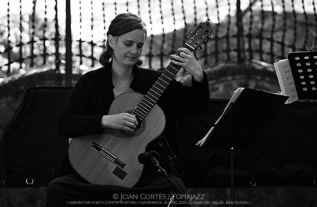 Primavera Femenina 2025 [II] Por Joan Cortès [INSTANTZZ AKA Galería fotográfica AKA Fotoblog de jazz, impro… y algo más] - Tomajazz - Segunda parte del Primavera Femenina 2025, con una selección de retratos de Joan Cortès. Con Kris Davis, Miho Hazama, Becca Stevens, Rita Payés, Irene Reig, Ingrid Laubrock, Esperanza Spalding, Aitana Rousseau, Estefanía Chamorro, Anja Lechner, Zsófia Boros, Sònia Gómez, Alba Careta, Laura Marchal, Núria Andorrà & Olga Blanco