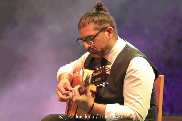 Soleá Morente (La LLuna en Vers. Santuari de Consolació, Sant Joan, Mallorca. 2025-08-09) Por José Luis Luna Rocafort [INSTANTZZ AKA Galería fotográfica AKA Fotoblog de jazz, impro… y algo más] - Tomajazz - Soleá Morente actuó en La LLuna en Vers en Santuari de Consolació, Sant Joan, Mallorca, el 9 de agosto de 2025. José Luis Luna Rocafort lo retrata en INSTANTZZ