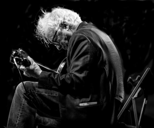 Marc Ribot Hurry Red Telephone - Dee Dee Bridgewater Quartet: We Exist! (60 Festival de Jazz de San Sebastián 2025. 2025-07-25) Por Antonio Torres (texto y fotos), y Pepe Mateos (fotos) [Concierto de jazz] - Tomajazz - Marc Ribot Hurry Red Telephone - Dee Dee Bridgewater Quartet: We Exist! actuaron en el 60 Festival de Jazz de San Sebastián 2025. Antonio Torres y Pepe Mateos repasan la cita doble. Actuaron Marc Ribot, Ava Mendoza, Sebastian Steinberg, Chad Taylor, Dee Dee Bridgewater, Carmen Staaf, Rosa Brunello, Evita Polidoro 