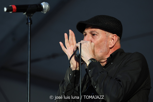 The Allnighters (48 Festival de Jazz de Vitoria. 2025-07-12) Por José Luis Luna Rocafort [INSTANTZZ AKA Galería fotográfica AKA Fotoblog de jazz, impro… y algo más] - Tomajazz - The Allnighters actuaron en el 48 Festival de Jazz de Vitoria 2025. José Luis Luna lo retrata en INSTANTZZ. Actuaron Iñigo Ortiz de Zárate, Iñaki "Igu" García, Ruper Díez, Daniel Merino, Alfonso Aranguren, Zigor Martínez, Imanol Suberviola