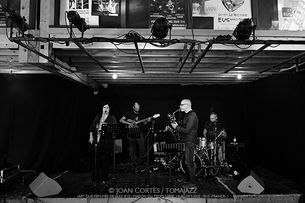 Géraldine Laurent 4t «Looking for Mingus» (Art Que Fem-Més de Jazz #10/ Maison du Temps Libre, 14-agosto-2025, Eus -France-) Por Joan Cortès [INSTANTZZ AKA Galería fotográfica AKA Fotoblog de jazz, impro… y algo más] - Tomajazz - Géraldine Laurent “Looking for Mingus” actuó en Més de Jazz #10 en Maison du Temps Libre, Eus -France-, el 14 de agosto de 2025. Joan Cortès fotografía el concierto en INSTANTZZ. Actuaron Géraldine Laurent, Jean-Charles Richard, Manu Codjia, Christophe Marguet