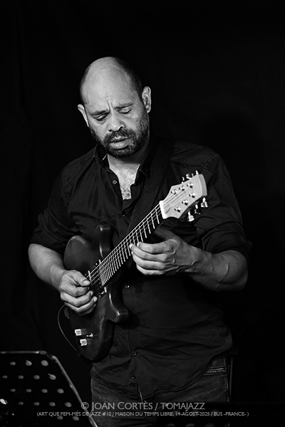 Géraldine Laurent 4t «Looking for Mingus» (Art Que Fem-Més de Jazz #10/ Maison du Temps Libre, 14-agosto-2025, Eus -France-) Por Joan Cortès [INSTANTZZ AKA Galería fotográfica AKA Fotoblog de jazz, impro… y algo más] - Tomajazz - Géraldine Laurent “Looking for Mingus” actuó en Més de Jazz #10 en Maison du Temps Libre, Eus -France-, el 14 de agosto de 2025. Joan Cortès fotografía el concierto en INSTANTZZ. Actuaron Géraldine Laurent, Jean-Charles Richard, Manu Codjia, Christophe Marguet