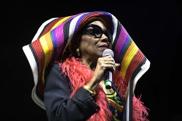 Marc Ribot Hurry Red Telephone - Dee Dee Bridgewater Quartet: We Exist! (60 Festival de Jazz de San Sebastián 2025. 2025-07-25) Por Antonio Torres (texto y fotos), y Pepe Mateos (fotos) [Concierto de jazz] - Tomajazz - Marc Ribot Hurry Red Telephone - Dee Dee Bridgewater Quartet: We Exist! actuaron en el 60 Festival de Jazz de San Sebastián 2025. Antonio Torres y Pepe Mateos repasan la cita doble. Actuaron Marc Ribot, Ava Mendoza, Sebastian Steinberg, Chad Taylor, Dee Dee Bridgewater, Carmen Staaf, Rosa Brunello, Evita Polidoro 