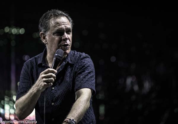 Steve Coleman Five Elements / Kurt Elling & Yellow Jackets (60 Festival de Jazz de San Sebastián 2025. 2025-07-24) Por Antonio Torres (texto y fotos), y Pepe Mateos (fotos) [Concierto de jazz] - Tomajazz - Steve Coleman Five Elements / Kurt Elling & Yellow Jackets actuaron en la primera jornada en la Trini del 60 Festival de Jazz de San Sebastián 2025. Antonio Torres (texto y fotos), y Pepe Mateos (fotos) repasan la actuación