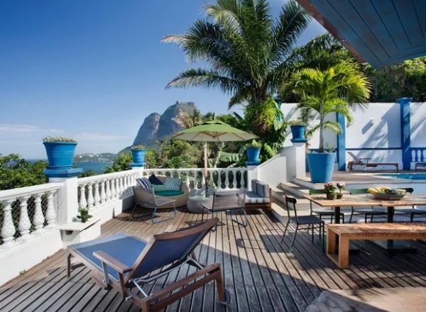 45 años del “mejor disco de la historia” que nunca existió AKA Elis Regina y Wayne Shorter: una historia de amor sin happy end. Por Chema García [Escrito de jazz AKA El Rincón de Chema] [Septiembre de 2025] - Tomajazz - 45 años del “mejor disco de la historia” que nunca existió de Chema García es la nueva aportación a El Rincón de Chema, con motivo del concierto que rememorará ese disco de Wayne Shorter y Elis Regina que nunca existió