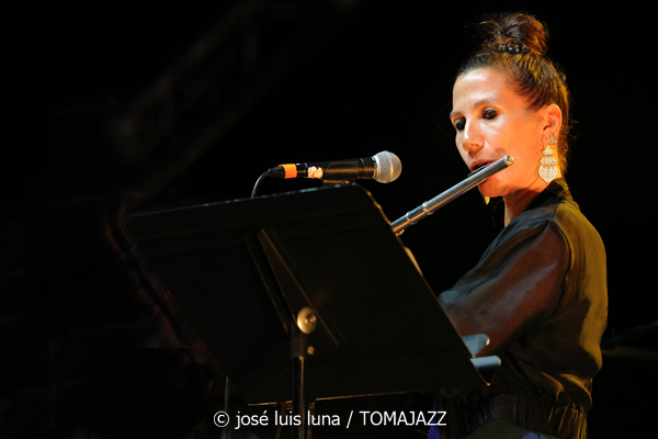 Eivissa Jazz Experience (37 Eivissa Jazz 2025. Baluard de Santa Llúcia. Eivissa. 2025-09-02) Por José Luis Luna Rocafort [INSTANTZZ AKA Galería fotográfica AKA Fotoblog de jazz, impro… y algo más] - Tomajazz - La actuación del Eivissa Jazz Experience es un clásico que no podía faltar en el 37 Eivissa Jazz 2025. José Luis Luna Rocafort lo retrata en INSTANTZZ. En 2025 participaron Abe Rábade, Perico Sambeat, María Toro, Antía Muiño, Reinier Elizarde "El Negrón", Michael Olivera