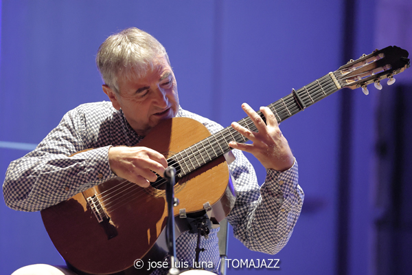 Damià Timoner / Fred Hersch (18 Jazz Voyeur Festival 2025. Es Baluard Museu. Palma. 2025-10-11) Por José Luis Luna Rocafort [INSTANTZZ AKA Galería fotográfica AKA Fotoblog de jazz, impro… y algo más] - Tomajazz - Damià Timoner y Fred Hersch dieron sendos conciertos en la jornada del 18 Jazz Voyeur Festival 2025 en Es Baluard Museu de Palma, el 11 de octubre de 2025. José Luis Luna Rocafort lo retrata en INSTANTZZ