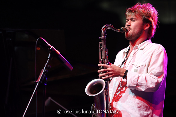 Anja Gottberg Quartet (37 Eivissa Jazz 2025. Baluard de Santa Llúcia. Eivissa. 2025-09-04) Por José Luis Luna Rocafort [INSTANTZZ AKA Galería fotográfica AKA Fotoblog de jazz, impro… y algo más] - Tomajazz - Anja Gottberg Quartet actuó en el 37 Eivissa Jazz 2025, el 4 de septiembre. José Luis Luna Rocafort lo retrata en INSTANTZZ. Actuaron Anja Gottberg, Coleman Rose, Abe Gold, Magnus Austad