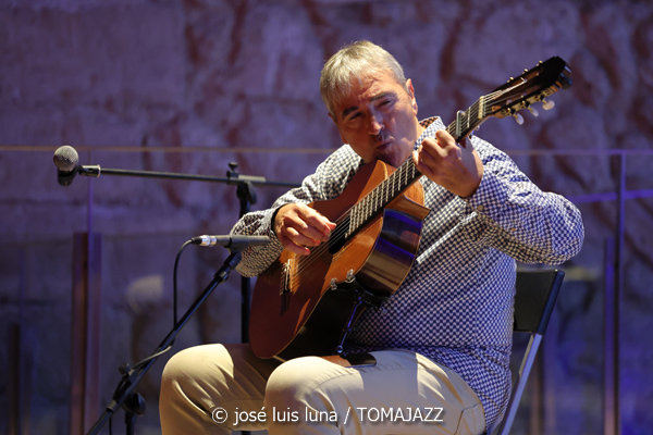 Damià Timoner / Fred Hersch (18 Jazz Voyeur Festival 2025. Es Baluard Museu. Palma. 2025-10-11) Por José Luis Luna Rocafort [INSTANTZZ AKA Galería fotográfica AKA Fotoblog de jazz, impro… y algo más] - Tomajazz - Damià Timoner y Fred Hersch dieron sendos conciertos en la jornada del 18 Jazz Voyeur Festival 2025 en Es Baluard Museu de Palma, el 11 de octubre de 2025. José Luis Luna Rocafort lo retrata en INSTANTZZ