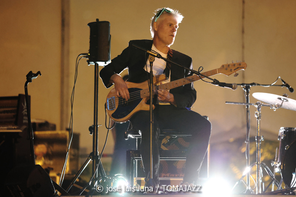 Geometrical Sardine (48 Festival de Jazz de Vitoria. 2025-07-13) Por José Luis Luna Rocafort [INSTANTZZ AKA Galería fotográfica AKA Fotoblog de jazz, impro… y algo más] - Tomajazz - Geometrical Sardine actuó en el 48 Festival de Jazz de Vitoria 2025. José Luis Luna Rocafort los retrata en INSTANTZZ. Actuaron Jaume Rosselló, Joan Roca, Pep Aspas