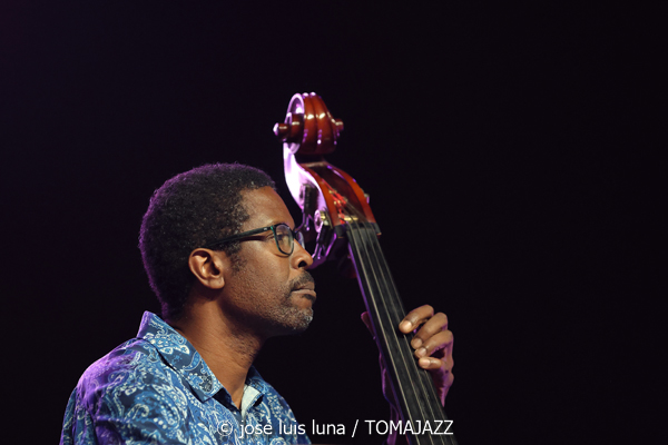 Eivissa Jazz Experience (37 Eivissa Jazz 2025. Baluard de Santa Llúcia. Eivissa. 2025-09-02) Por José Luis Luna Rocafort [INSTANTZZ AKA Galería fotográfica AKA Fotoblog de jazz, impro… y algo más] - Tomajazz - La actuación del Eivissa Jazz Experience es un clásico que no podía faltar en el 37 Eivissa Jazz 2025. José Luis Luna Rocafort lo retrata en INSTANTZZ. En 2025 participaron Abe Rábade, Perico Sambeat, María Toro, Antía Muiño, Reinier Elizarde "El Negrón", Michael Olivera