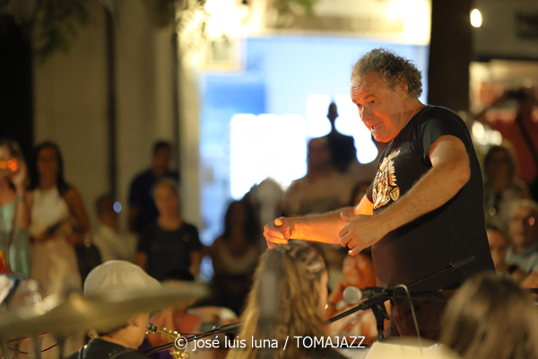 Jove Big Band Sedajazz (37 Eivissa Jazz 2025. Baluard de Santa Llúcia. Eivissa. 2025-09-01) Por José Luis Luna Rocafort [INSTANTZZ AKA Galería fotográfica AKA Fotoblog de jazz, impro… y algo más] - Tomajazz - Jove Big Band Sedajazz actuó en el 37 Eivissa Jazz 2025, el día 1 de septiembre. José Luis Luna Rocafort [INSTANTZZ