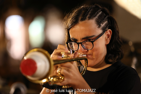 Jove Big Band Sedajazz (37 Eivissa Jazz 2025. Baluard de Santa Llúcia. Eivissa. 2025-09-01) Por José Luis Luna Rocafort [INSTANTZZ AKA Galería fotográfica AKA Fotoblog de jazz, impro… y algo más] - Tomajazz - Jove Big Band Sedajazz actuó en el 37 Eivissa Jazz 2025, el día 1 de septiembre. José Luis Luna Rocafort [INSTANTZZ