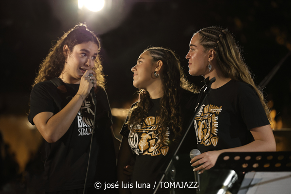 Jove Big Band Sedajazz (37 Eivissa Jazz 2025. Baluard de Santa Llúcia. Eivissa. 2025-09-01) Por José Luis Luna Rocafort [INSTANTZZ AKA Galería fotográfica AKA Fotoblog de jazz, impro… y algo más] - Tomajazz - Jove Big Band Sedajazz actuó en el 37 Eivissa Jazz 2025, el día 1 de septiembre. José Luis Luna Rocafort [INSTANTZZ